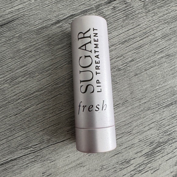 Make Up Bundle Eyeshadow Lip Treatment Brushes
Set of 6 - Picture 12 of 14